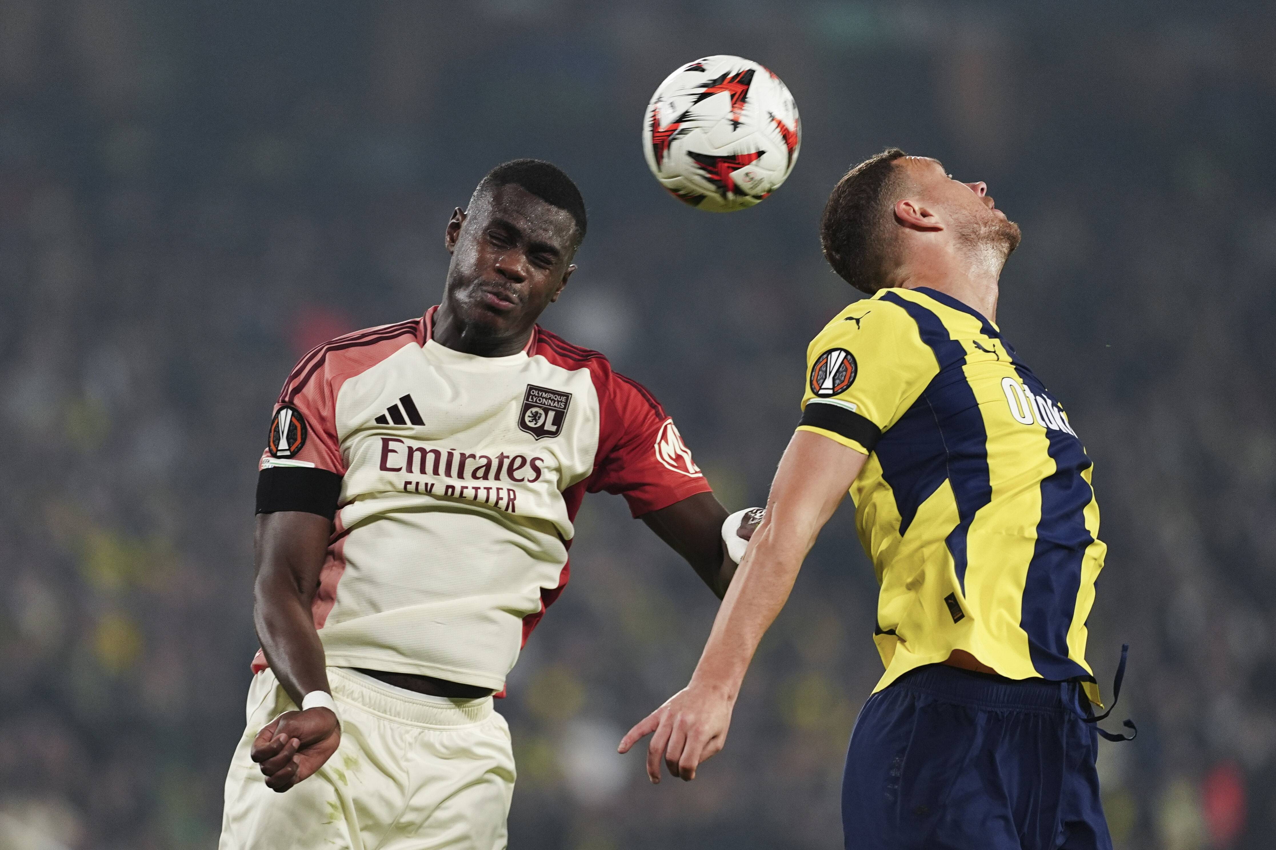 Spor yazarları Fenerbahçe - Lyon maçını kaleme aldı! Yazarlar neler dedi? - 7. Resim