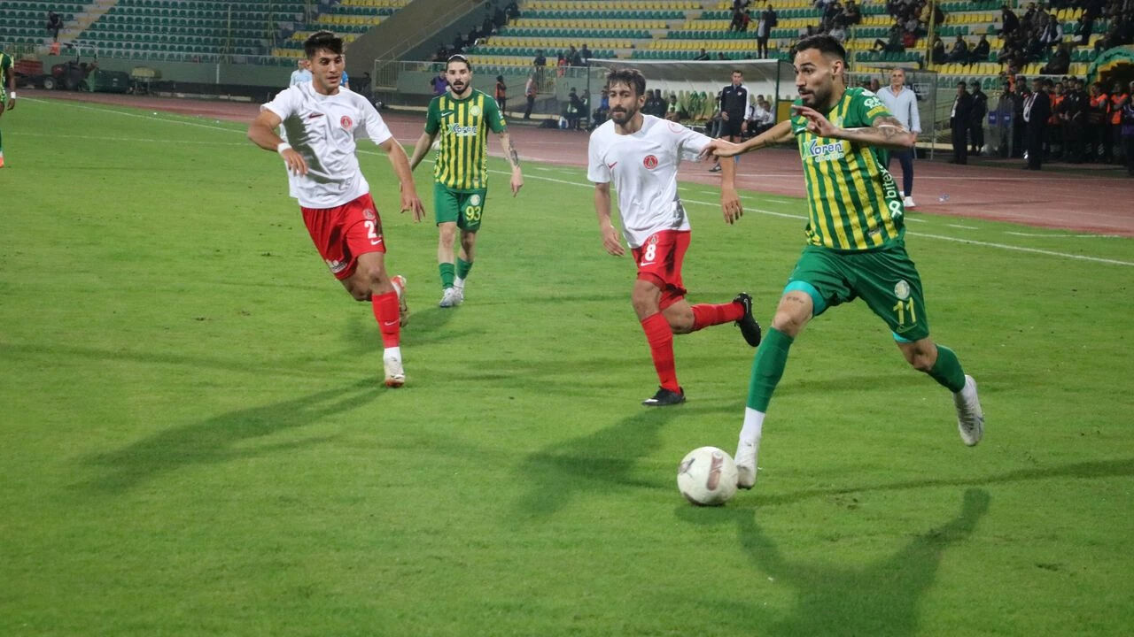 Ümraniyespor - Şanlıurfaspor hangi kanalda, ne zaman, saat kaçta? Karşılaşmayı Alparslan Şen yönetecek! Ümraniyespor - Şanlıurfaspor hangi kanalda, ne zaman, saat kaçta? Karşılaşmayı Alparslan Şen yönetecek! - 2. Resim