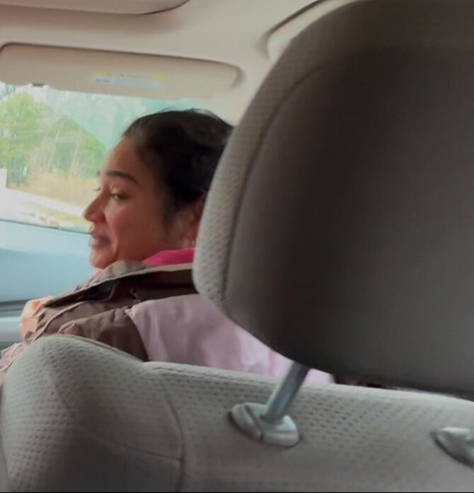 Ünlü oyuncu dibi gördü! Meltem Miraloğlu'nun markette çalışıp, evlere temizliğe gittiği ortaya çıktı Ünlü oyuncu dibi gördü! Meltem Miraloğlu'nun markette çalışıp, evlere temizliğe gittiği ortaya çıktı - 4. Resim