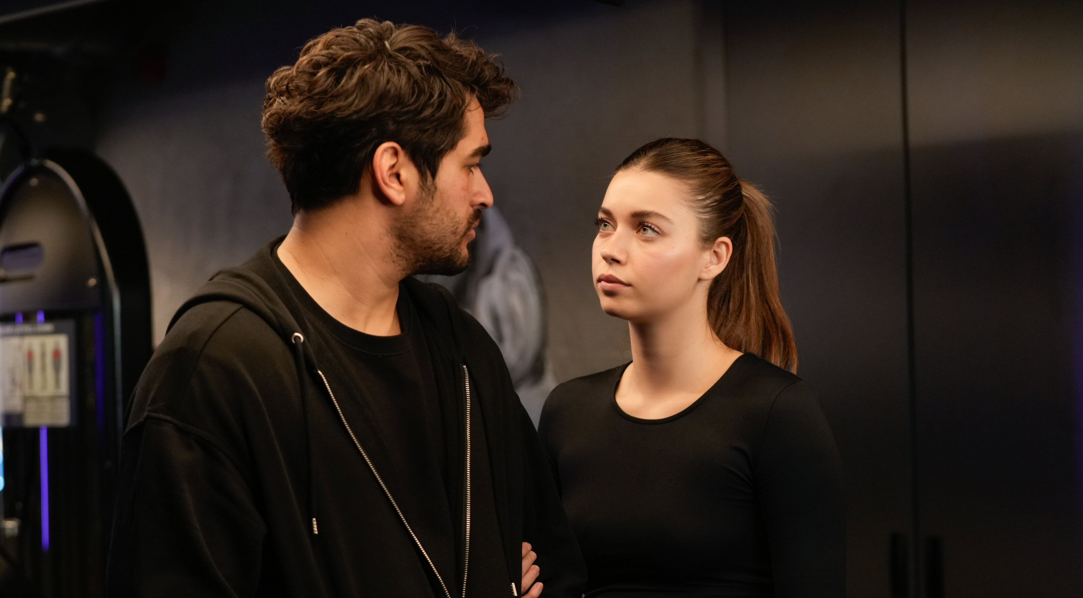 Yalı Çapkını bu akşam var mı, neden yok? Yalı Çapkını yeni bölümün ne zaman yayınlacağı açıkladı! - 1. Resim