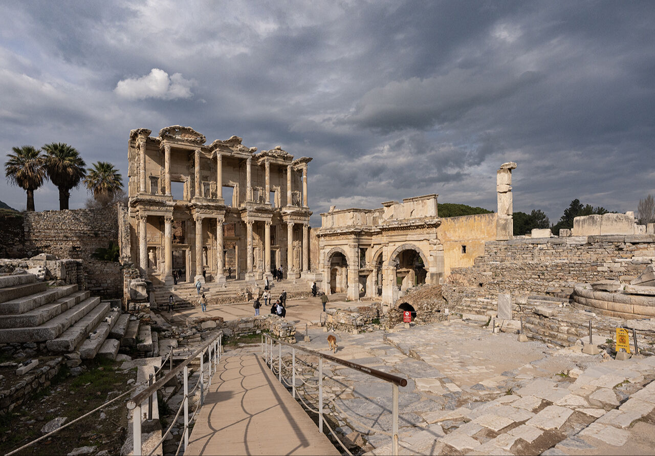 Ziyaretçi rekoru Efes'te! Tarihindeki en yüksek sayıya 2024'te ulaştı - 9. Resim