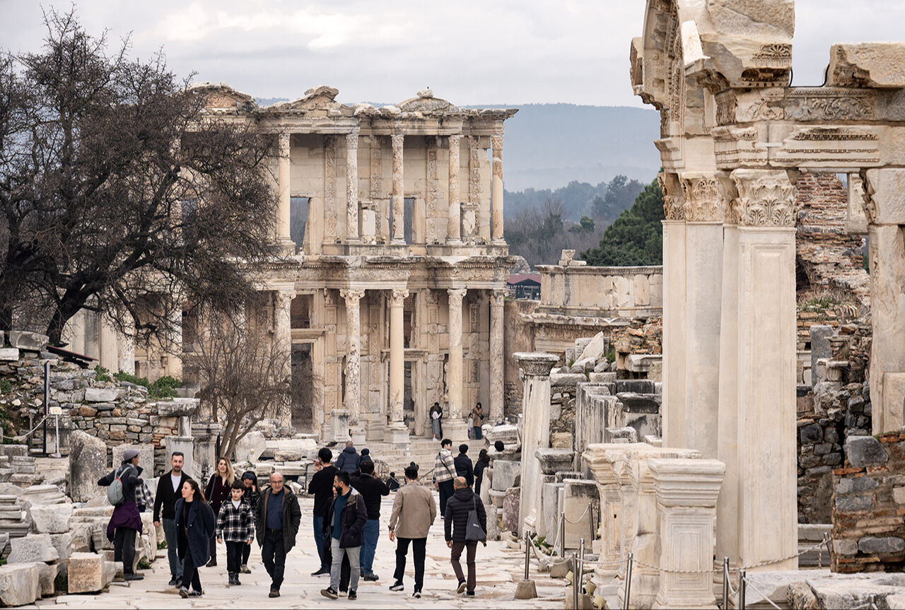 Ziyaretçi rekoru Efes'te! Tarihindeki en yüksek sayıya 2024'te ulaştı - 5. Resim