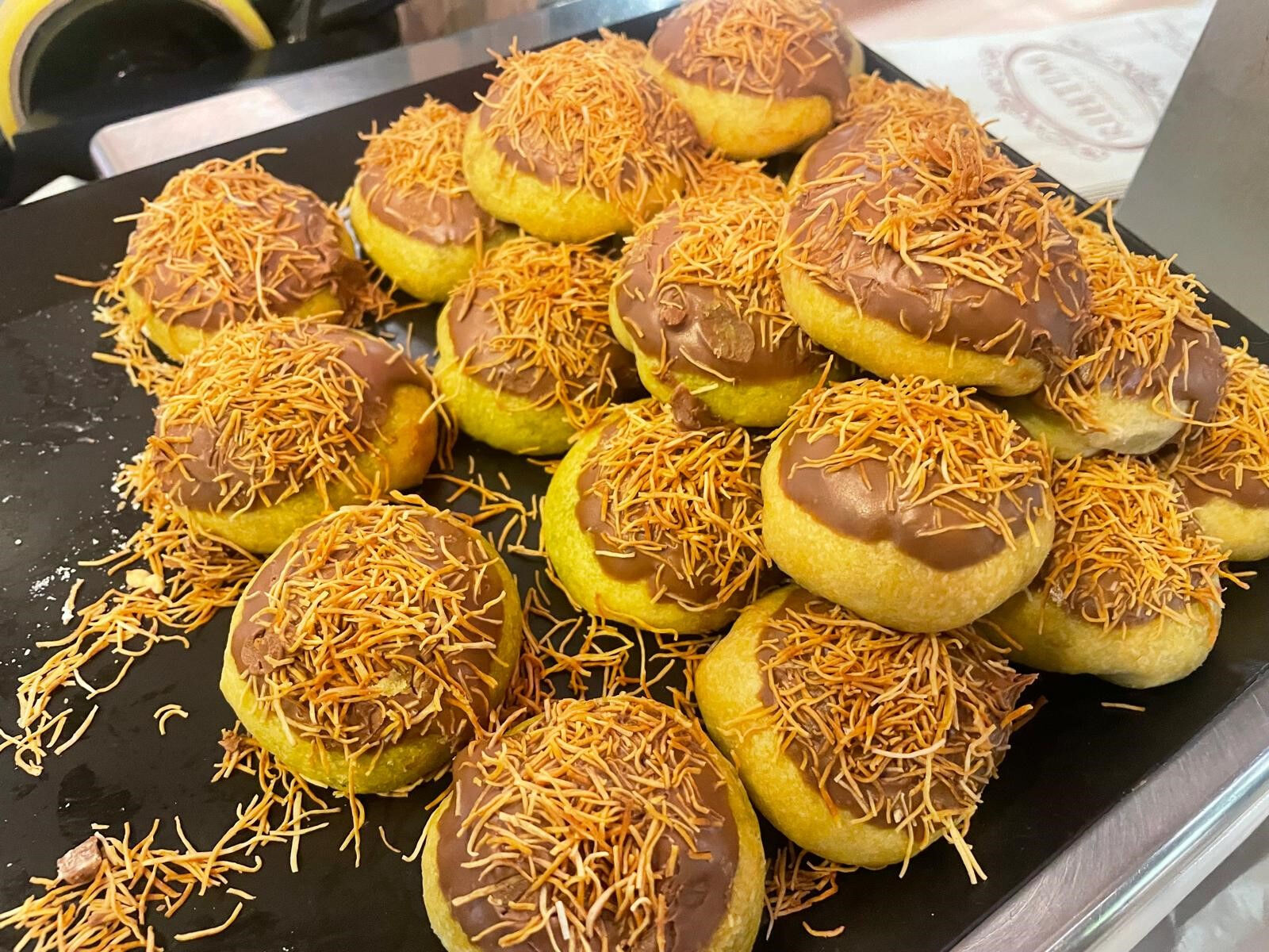 Adı "Dubai" olunca fiyatı 400 lira arttı! Pastanelerde yok satıyor - 1. Resim