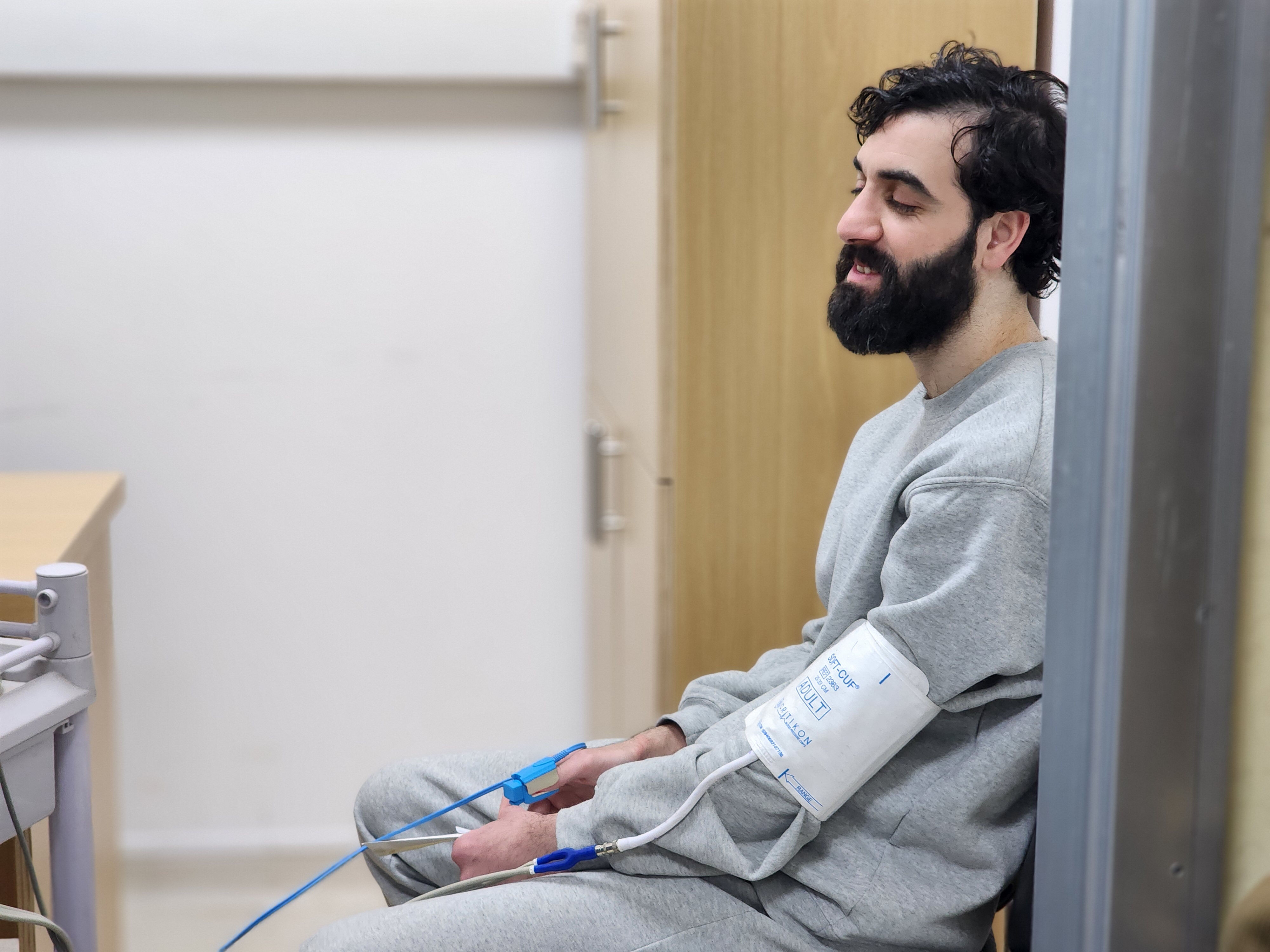 Bir yanda zulüm bir yanda hoşgörü! İsrailli esirlerden Hamas'a teşekkür, Filistinliler işkenceyi ifşa etti - 4. Resim