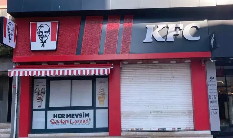 KFC neden kapanıyor? Fast food devinin şubeleri kapanmaya başladı - 3. Resim