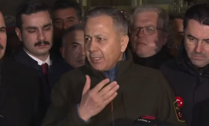 Konya'da apartman çöktü! Enkaz altında kalanlar var - 1. Resim