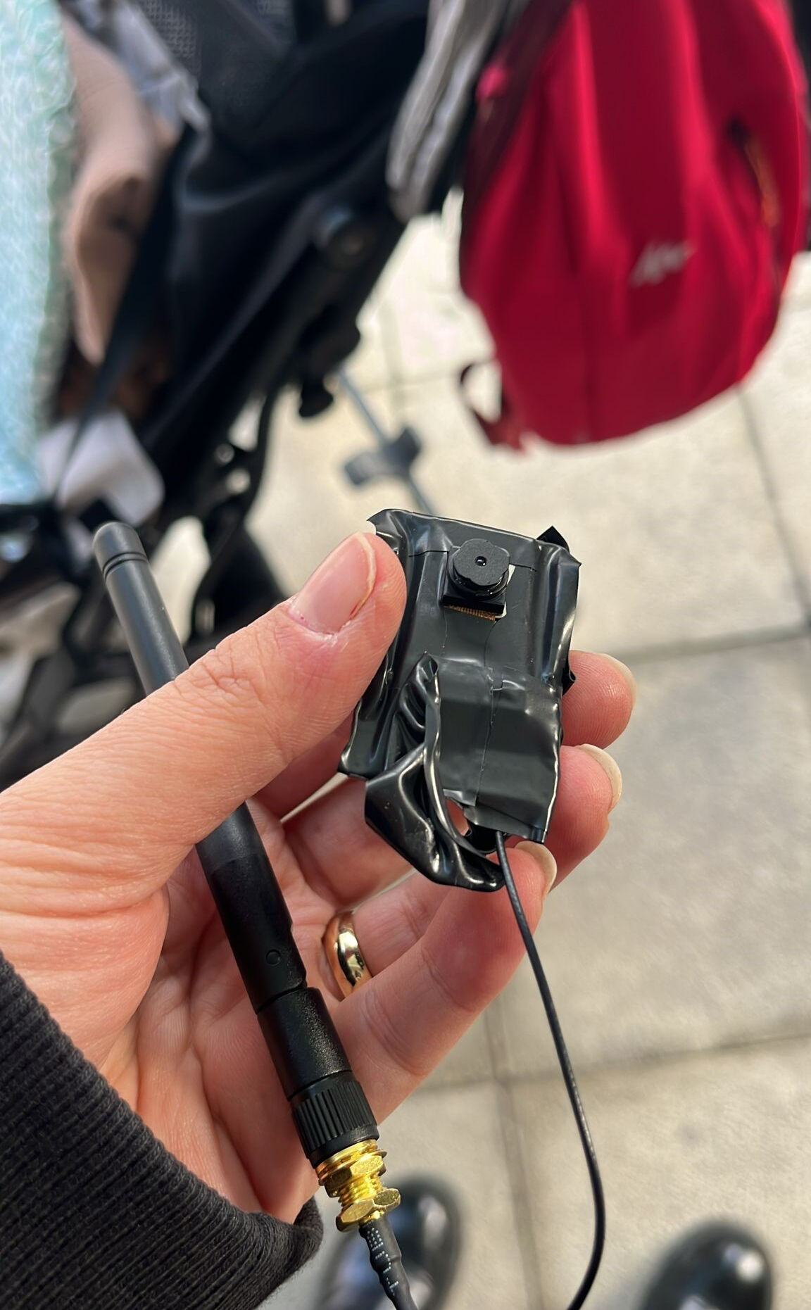 Mağazanın soyunma kabininden kamera çıktı, ortalık karıştı! Tekirdağ'da skandal olay - 1. Resim