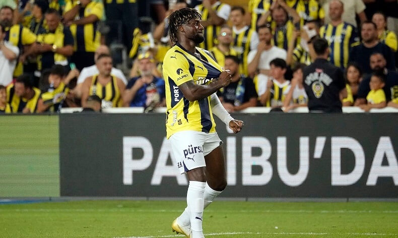 Saint-Maximin'in Fenerbahçe macerası bitiyor... Bazoumana Toure için çalışmalar başladı! - 1. Resim