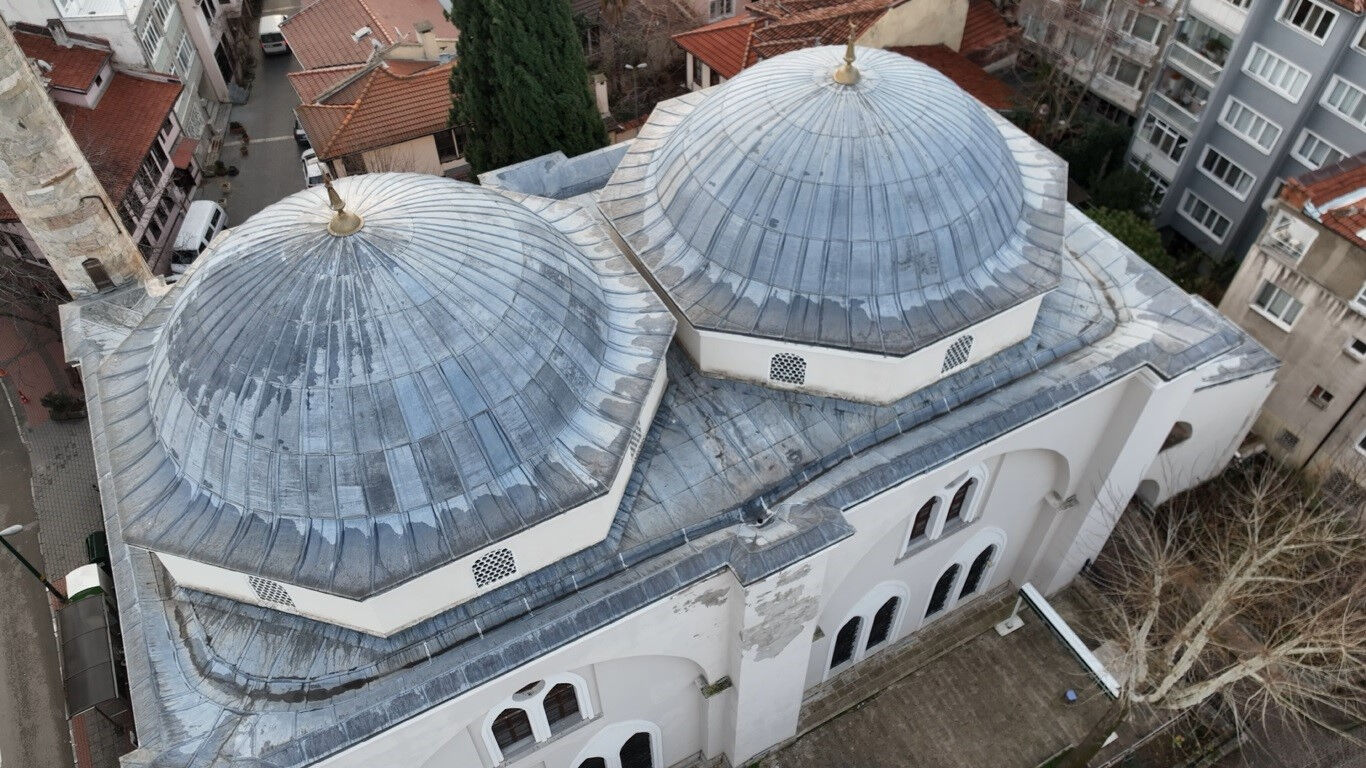 Tarihi Şehadet Camii'nde çökme tehlikesi! 600 yıllık yapı sahipsiz kaldı - 1. Resim