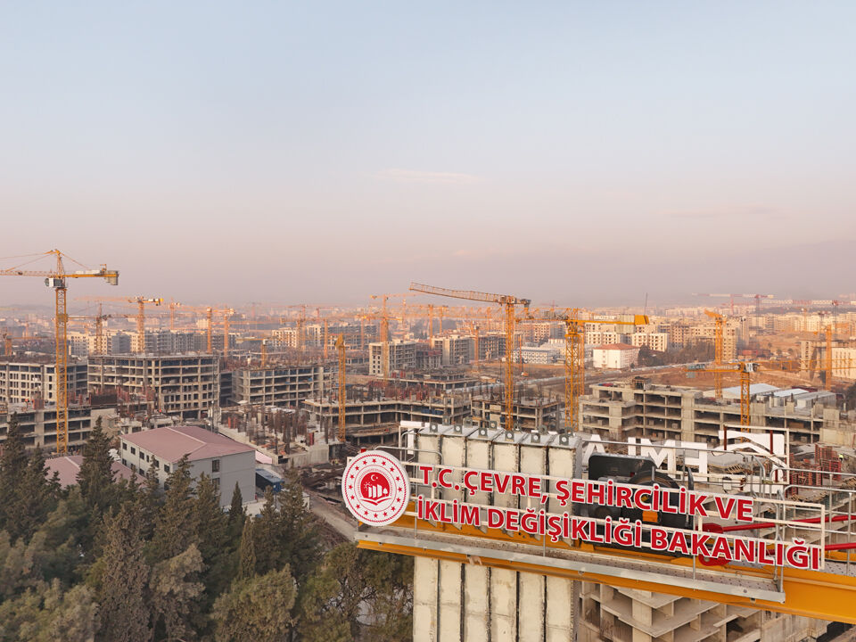 Asrın felaketinin yaraları sarılıyor... İşte şehir şehir teslim edilen ve edilecek konut sayısı - 2. Resim