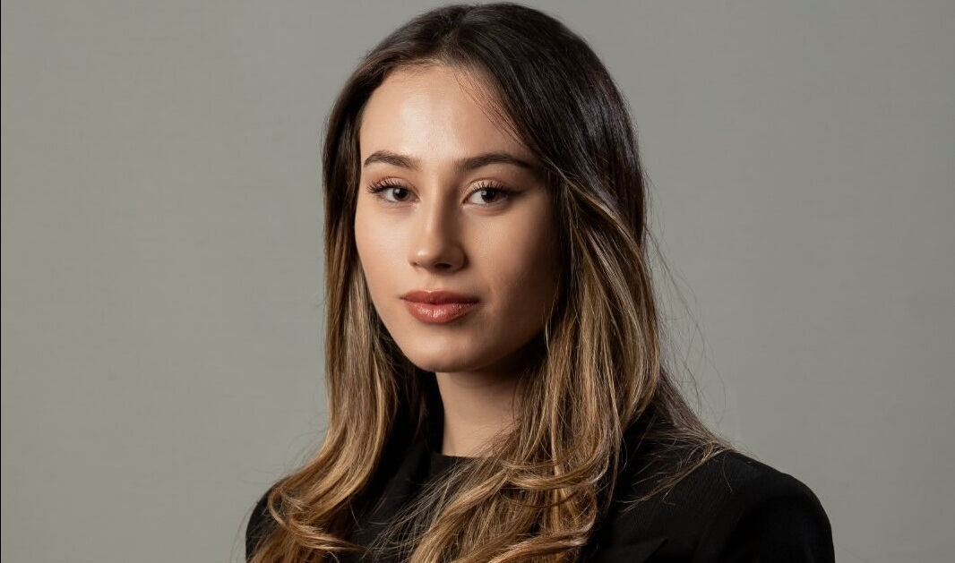 Belediye Başkanı Zeynep Çelik kimdir, kaç yaşında, nereli? En genç Belediye Başkanı Ak Parti'ye katılması ile gündeme geldi - 2. Resim