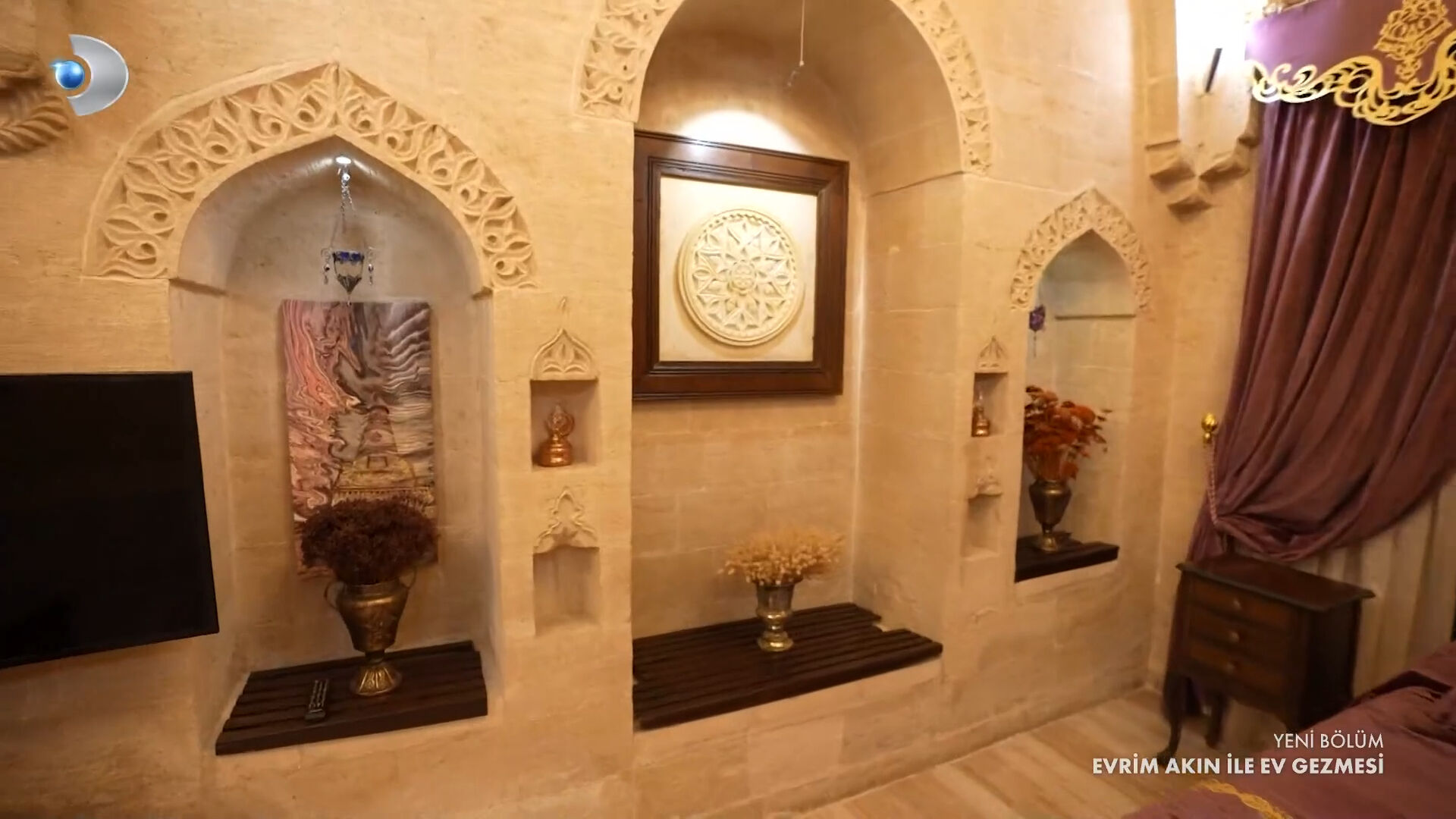 Saray gibi ev... İçinde yok yok! Murat Kurşun'un yatak odasını görenler gözlerine inanamadı - 6. Resim