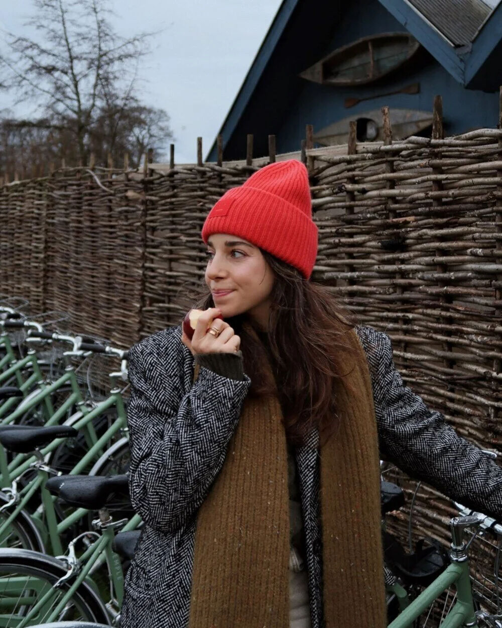 Ünlü oyuncu Elvin Levinler’den hayranlarını üzen haber! Apar topar ameliyata alındı - 2. Resim