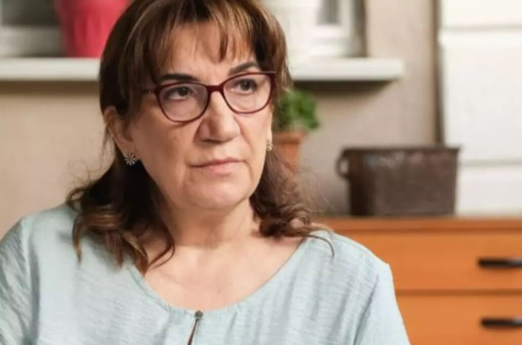 Usta oyuncu Füsun Demirel'in oğlu uçakta ölümden döndü - 2. Resim