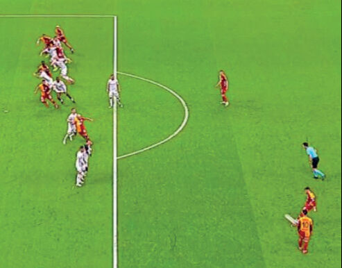 Zar zor Victor!.... Galatasaray Konyaspor’u Osimhen'in tek golüyle mağlup etti Zar zor Victor!.... Galatasaray Konyaspor’u Osimhen'in tek golüyle mağlup etti - 4. Resim