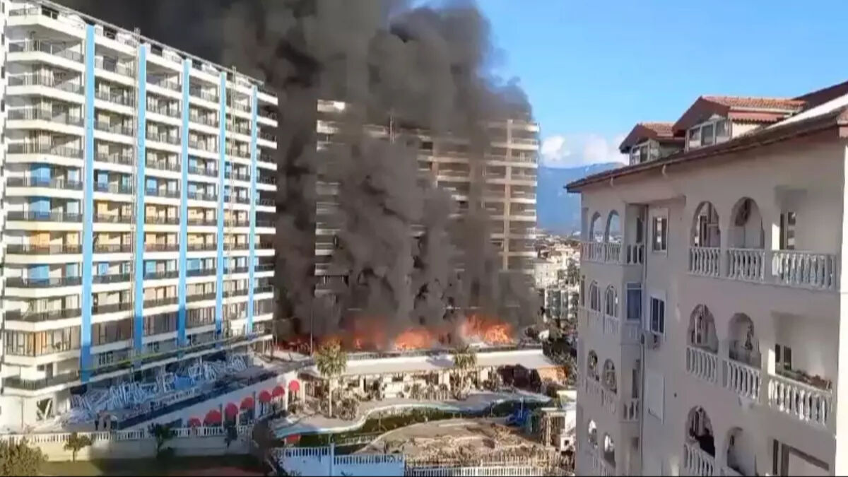Antalya Alanya'da hangi otelde yangın çıktı? Alanya otel yangını son dakika durumu - 6. Resim