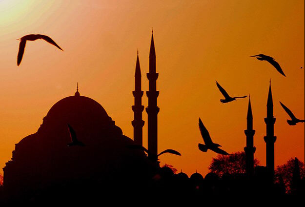 Bugün oruç kaçta açılacak, iftar saat kaçta? 27 Ocak Pazartesi İstanbul, Ankara, İzmir, Bursa il il iftar vakitleri Bugün oruç kaçta açılacak, iftar saat kaçta? 27 Ocak Pazartesi İstanbul, Ankara, İzmir, Bursa il il iftar vakitleri - 1. Resim