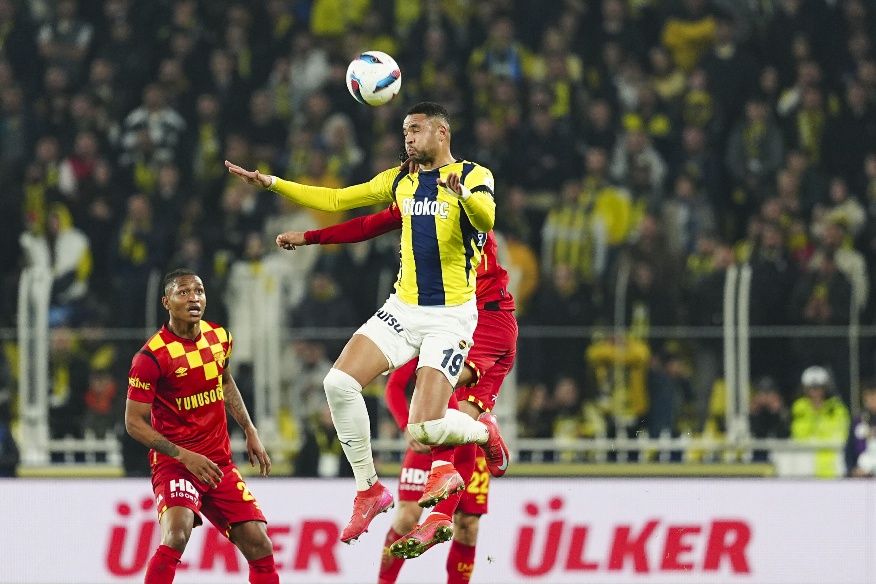 En son Jorge Jesus başarmıştı! Fenerbahçe'den 2 yıl sonra bir ilk - 1. Resim