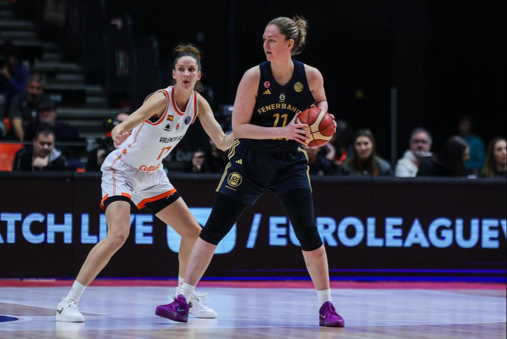 Fenerbahçe Opet'ten Avrupa'da büyük başarı! - 1. Resim