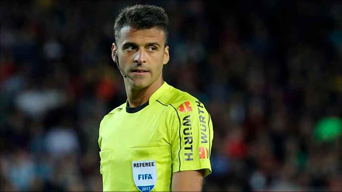 Jesus Gil Manzano kimdir, kaç yaşında? Ajax Galatasaray maçını yönetecek Jesus Gil Manzano istatistikleri Jesus Gil Manzano kimdir, kaç yaşında? Ajax Galatasaray maçını yönetecek Jesus Gil Manzano istatistikleri - 3. Resim