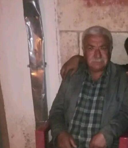 Kardeş kavgası kanlı bitti! Ağabeyini odunla d&ouml;ve d&ouml;ve &ouml;ld&uuml;rd&uuml;... Dehşet anları g&uuml;venlik kamerasında - 1. Resim