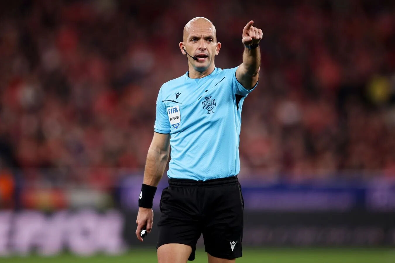 Luis Godinho kimdir, kaç yaşında? Midtjylland - Fenerbahçe hakemi Luis Godinho istatistikleri Luis Godinho kimdir, kaç yaşında? Midtjylland - Fenerbahçe hakemi Luis Godinho istatistikleri - 2. Resim