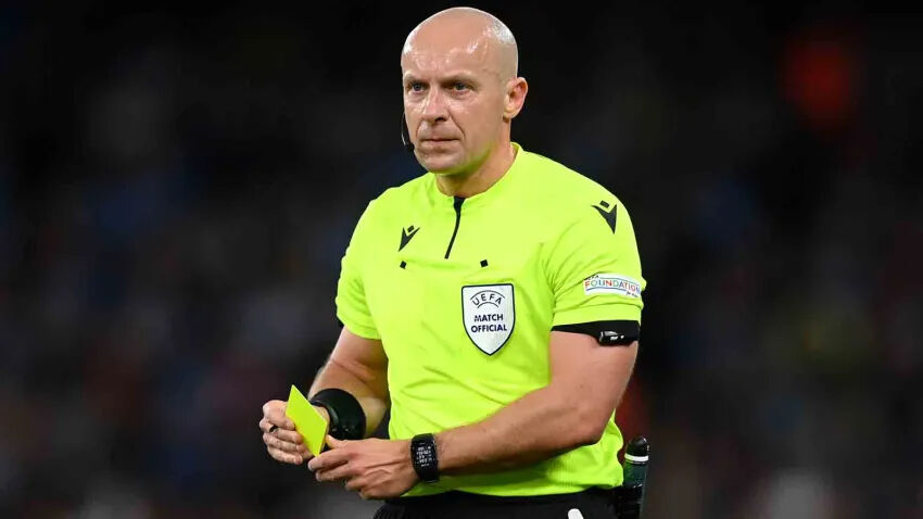 Szymon Marciniak kimdir, kaç yaşında? Twente Beşiktaş maçı hakemi Szymon Marciniak istatistikleri Szymon Marciniak kimdir, kaç yaşında? Twente Beşiktaş maçı hakemi Szymon Marciniak istatistikleri - 3. Resim