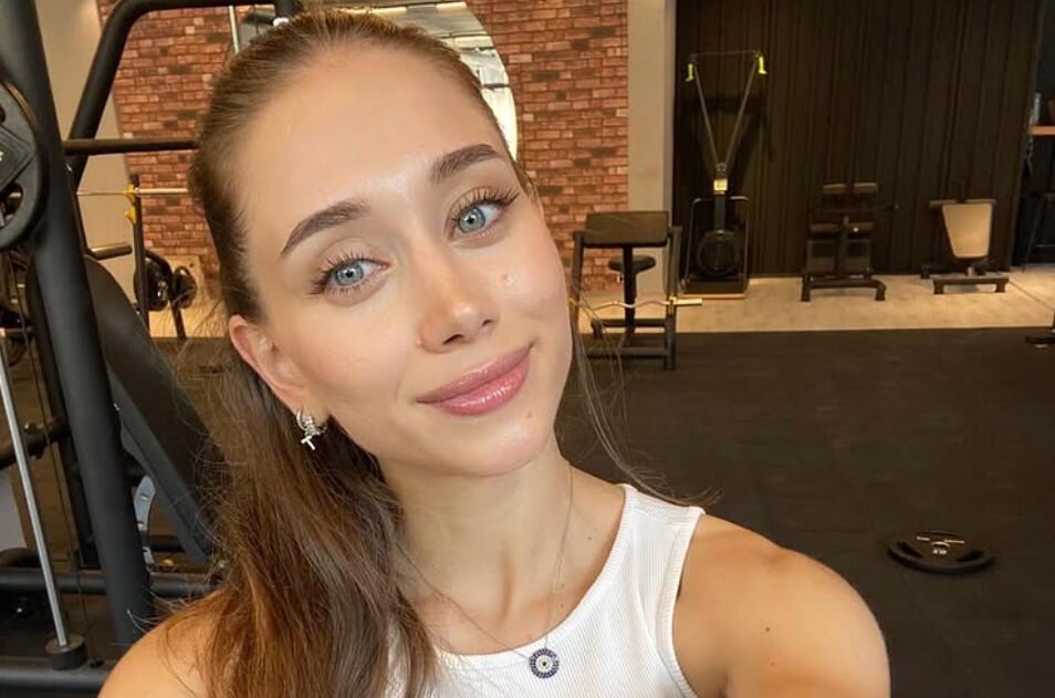 Tuğba Yeni kimdir, kaç yaşında, nereli? Survivor Tuğba'nın hayatı ve kariyeri Tuğba Yeni kimdir, kaç yaşında, nereli? Survivor Tuğba'nın hayatı ve kariyeri - 1. Resim