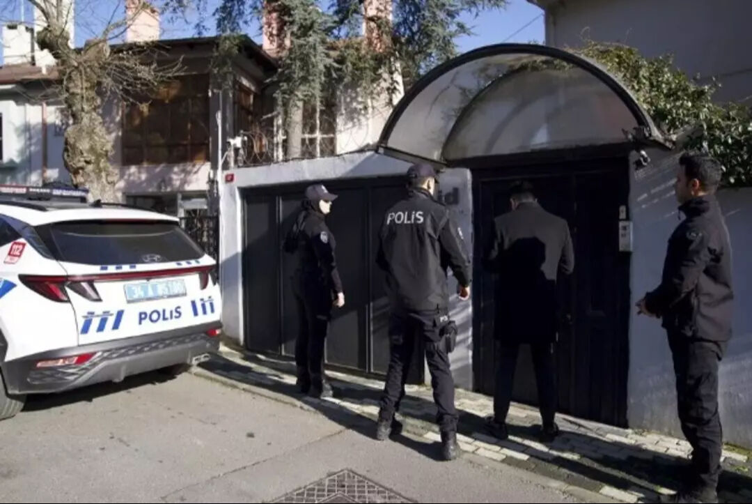 Tutuklanan Ayşe Barım'ın evinden ve işyerinden çıkanlar dikkat çekti! - 3. Resim