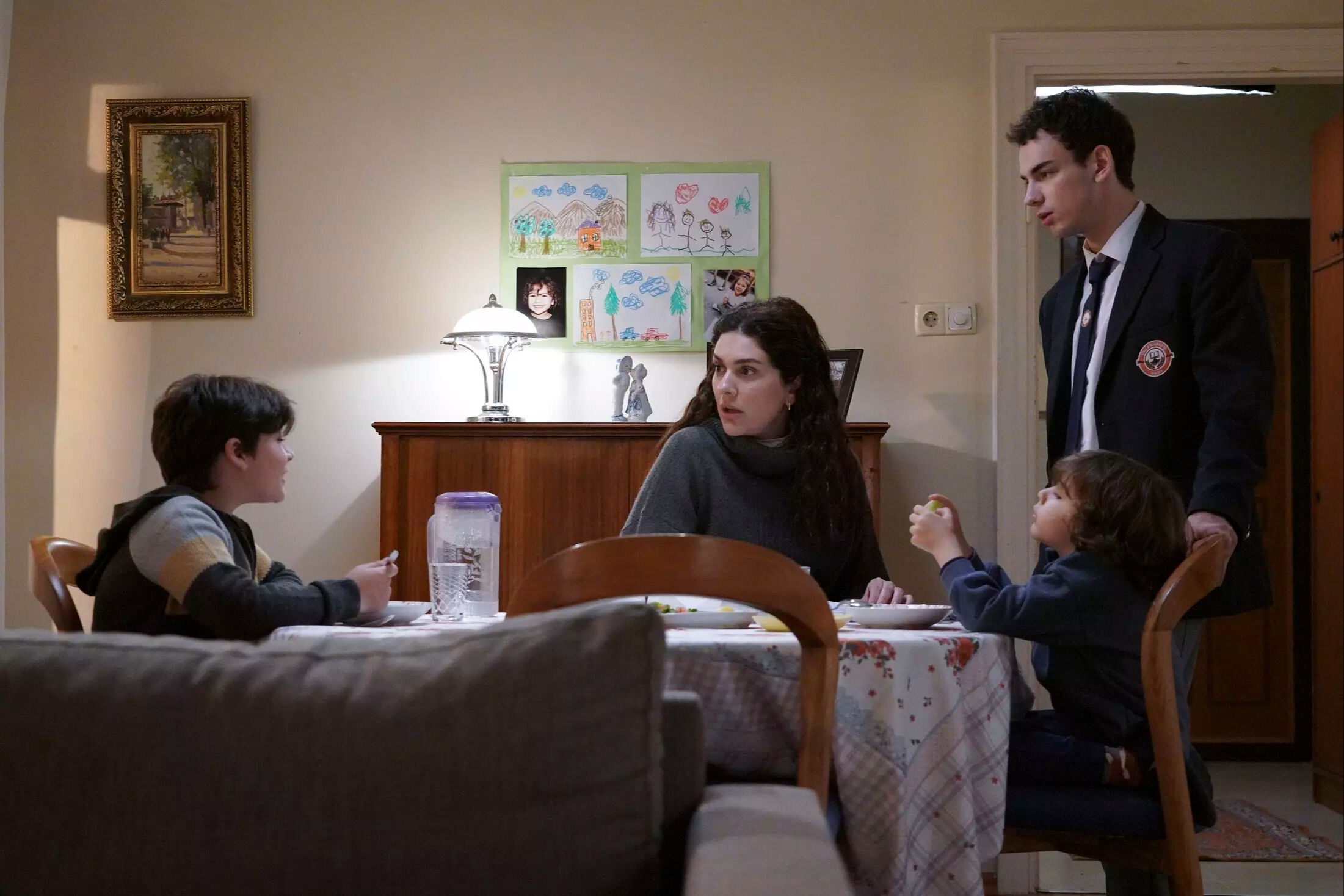 Annem Ankara bu akşam var mı, yeni bölüm ne zaman yayınlacak? Annem Ankara 8. bölüm fragmanı yayınlandı! Annem Ankara bu akşam var mı, yeni bölüm ne zaman yayınlacak? Annem Ankara 8. bölüm fragmanı yayınlandı! - 3. Resim