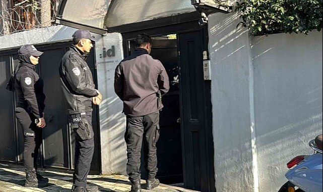 Ayşe Barım'ın WhatsApp mesajları ortaya çıktı! O detaylar gündem oldu Ayşe Barım'ın WhatsApp mesajları ortaya çıktı! O detaylar gündem oldu - 5. Resim