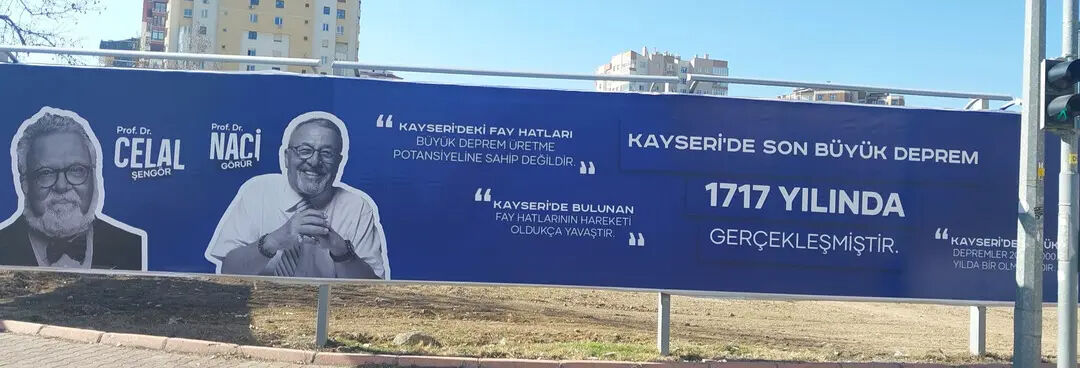 Beton reklamında kendisini gören Naci Görür çileden çıktı! 'Densizlik' diyerek ateş püskürdü - 1. Resim