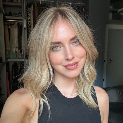 Dünyaca ünlü fenomen Chiara Ferragni için hesap vakti! Dolandırıcılık yöntemi pes dedirtti Dünyaca ünlü fenomen Chiara Ferragni'nin başı yandı! Hayır işi adı altında dolandırıcılıktan yargılanacak - 3. Resim
