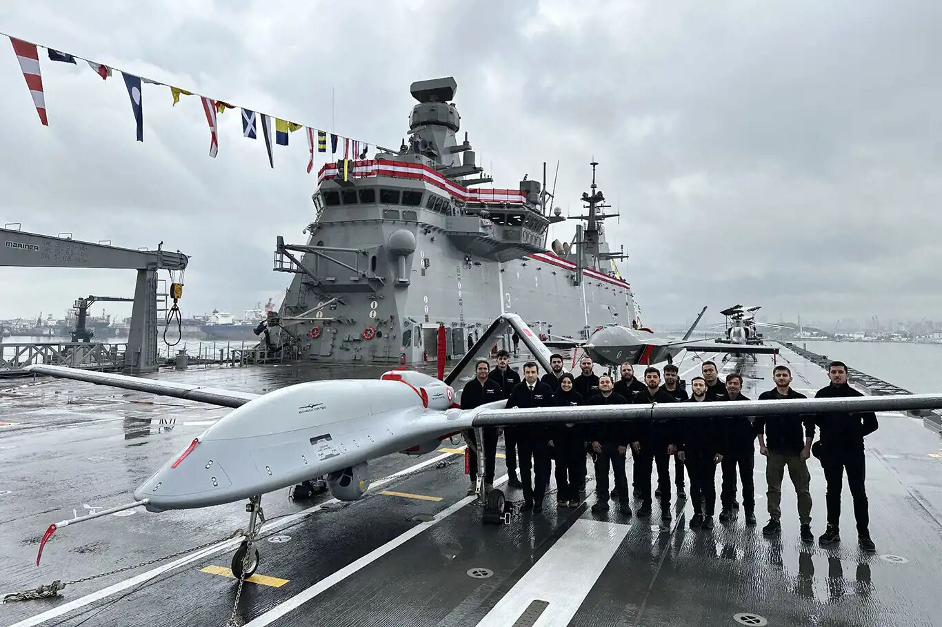 İspanya TCG Anadolu’dan ilham aldı: Juan Carlos I, drone gemisine dönüşüyor! İspanya TCG Anadolu’dan ilham aldı: Juan Carlos I, drone gemisine dönüşüyor! - 2. Resim