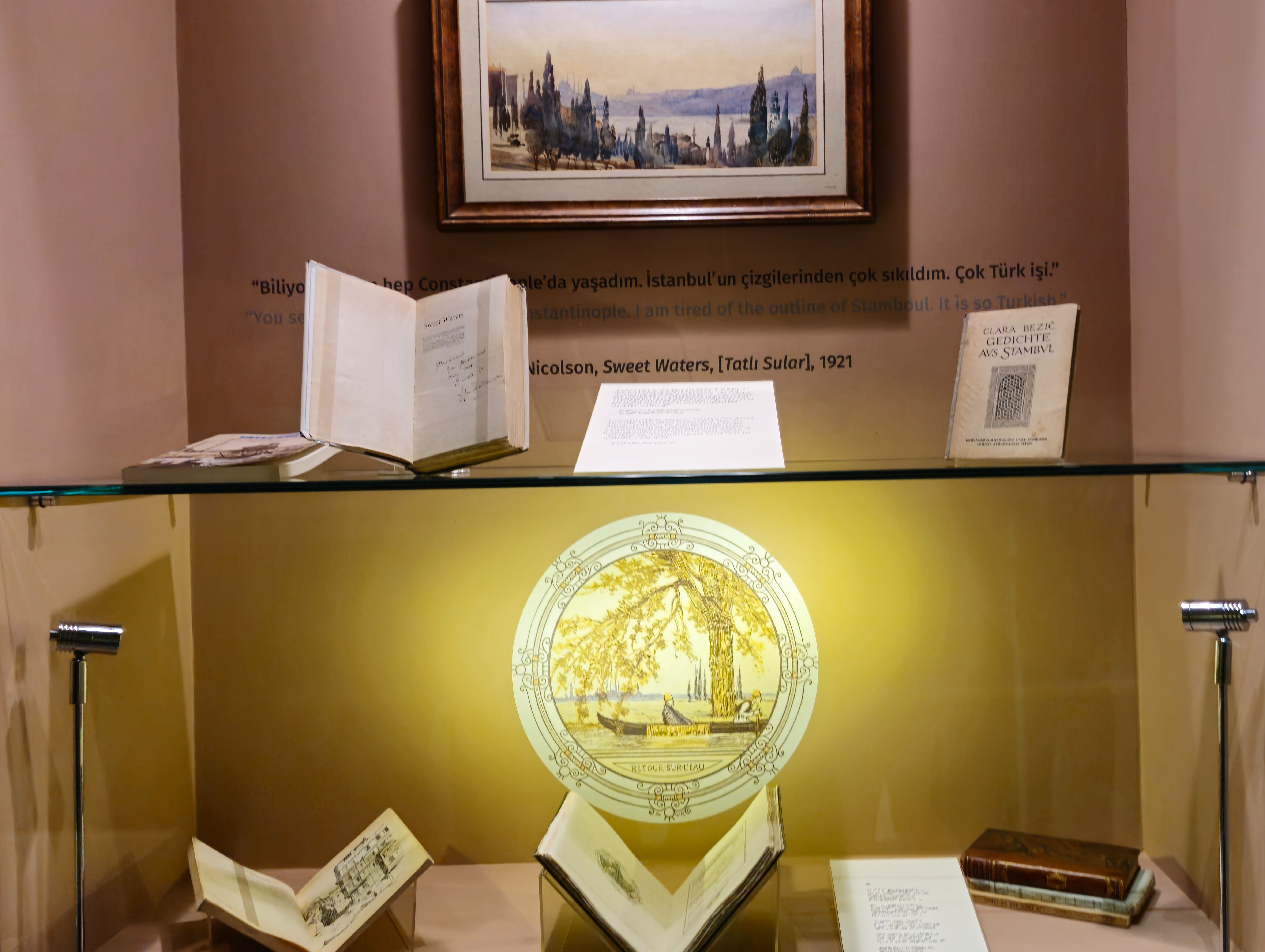 Konusu yedi tepeli şehirde geçen kitaplar Meşher’de! Bütün yollar İstanbul'a çıkar - 1. Resim