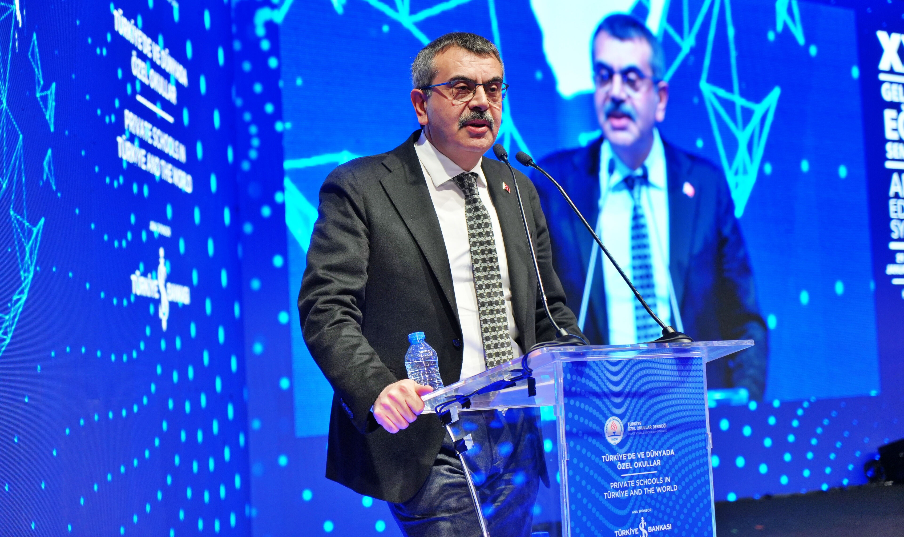 Bakan Tekin'den özel okullara net 'fahiş fiyat' uyarısı! 