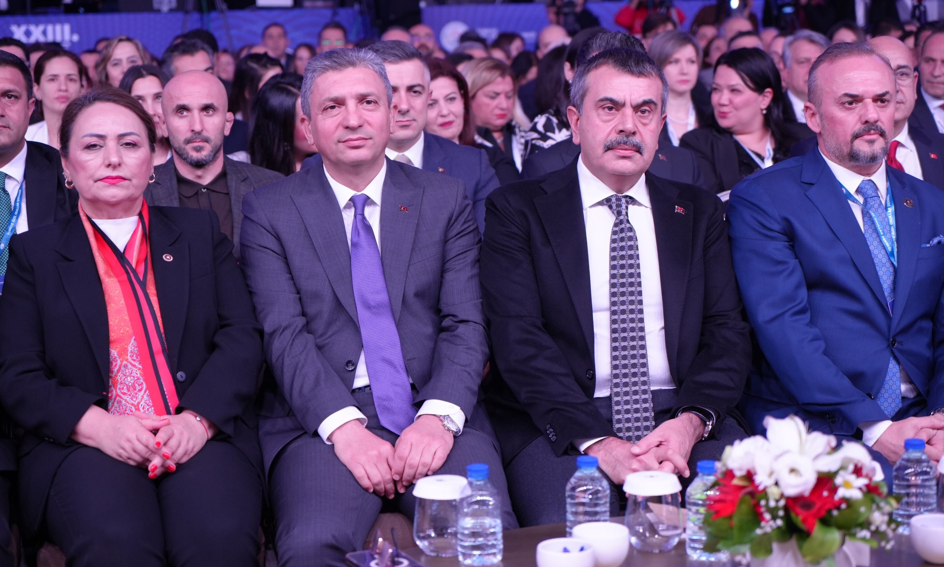 Bakan Tekin'den özel okullara net 'fahiş fiyat' uyarısı! 