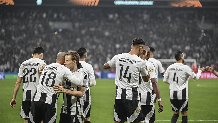Beşiktaş Avrupa Ligi play off turuna nasıl kalır? Galibiyet, beraberlik, yenilgi halinde Beşiktaş'ın play off turuna kalma ihtimalleri - 4. Resim