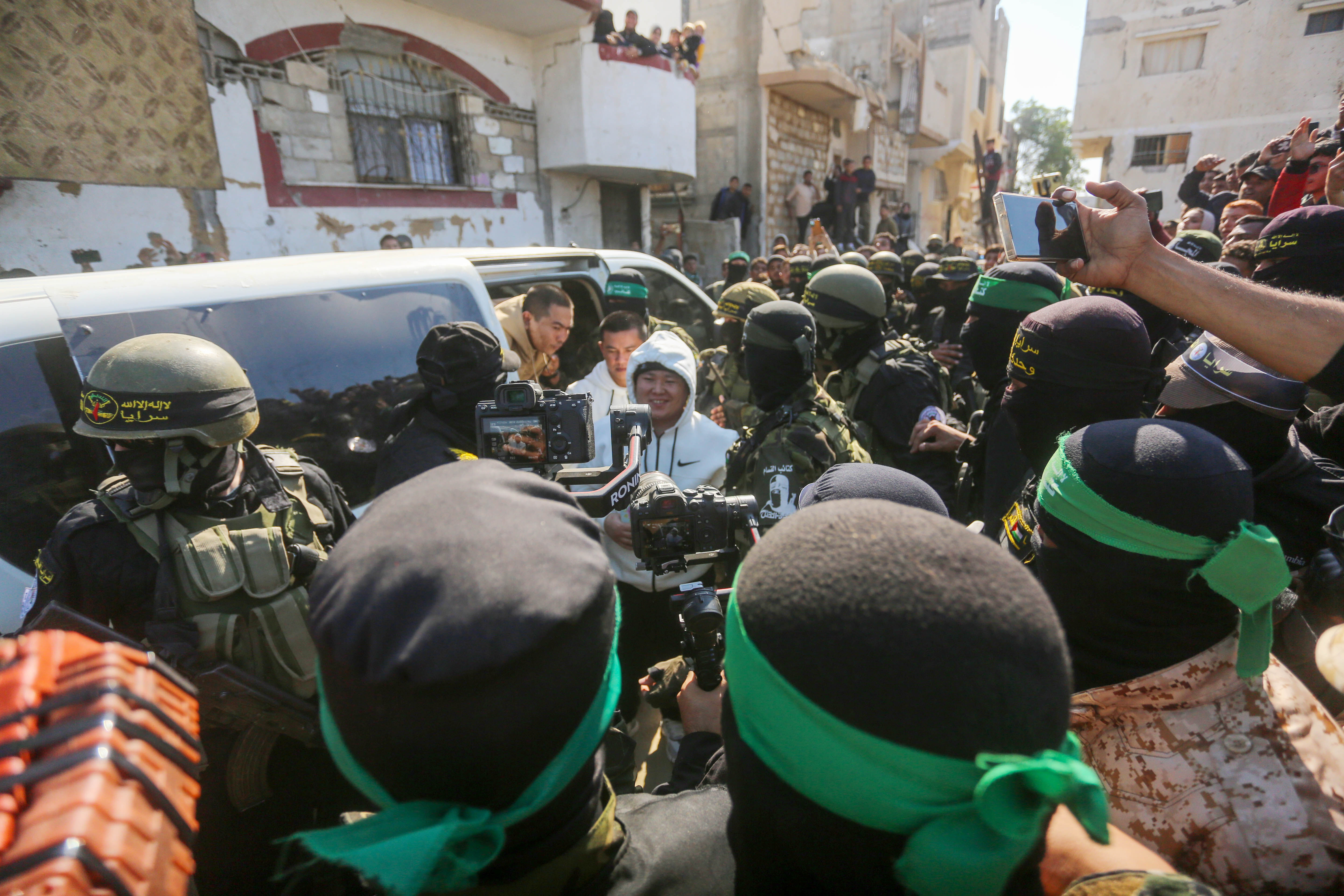 Cumhurbaşkanı Erdoğan devreye girdi, Hamas 5 Taylandlı esiri serbest bıraktı - 1. Resim