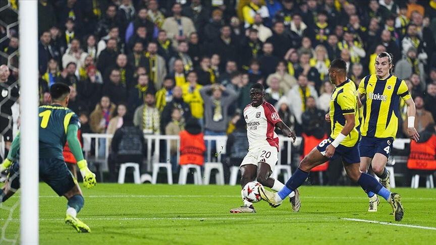 Fenerbahçe nasıl tur atlar, nasıl play off turuna kalır? Fenerbahçe, bu akşam son maçını Midtjylland ile yapacak - 4. Resim