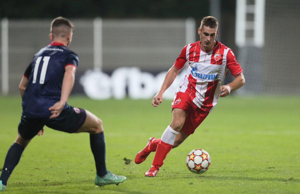 Fenerbahçe'ye gençlik aşısı! Ognjen Mimovic İstanbul'a geliyor - 2. Resim