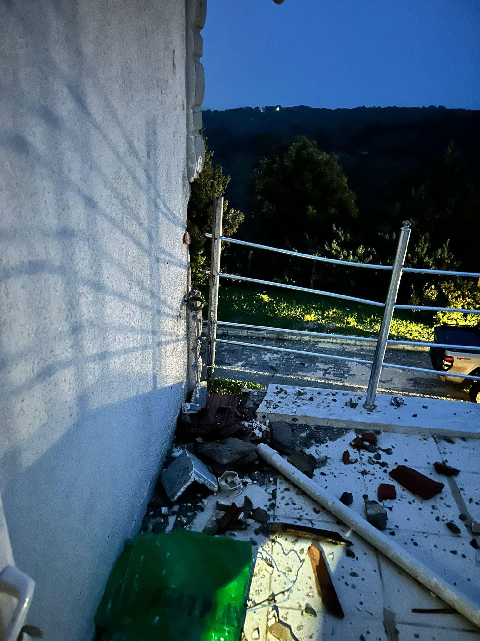 İzmir'de panik anları! Eve yıldırım düştü - 1. Resim