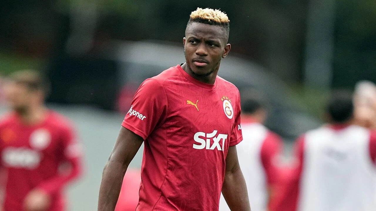 Osimhen evli mi, çocuğu var mı, nereli? Victor Osimhen'in hayatı ve biyografisi Osimhen evli mi, çocuğu var mı, nereli? Victor Osimhen'in hayatı ve biyografisi - 3. Resim