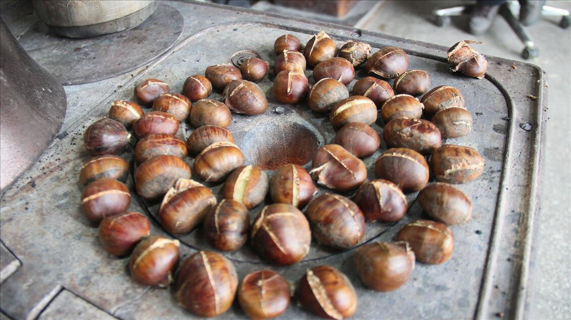 Bu meyveye dikkat! Hem cebi yakıyor hem mideyi...Yerken anlamıyorsunuz ama 4 taneden fazlası kilo aldırıyor! - 1. Resim