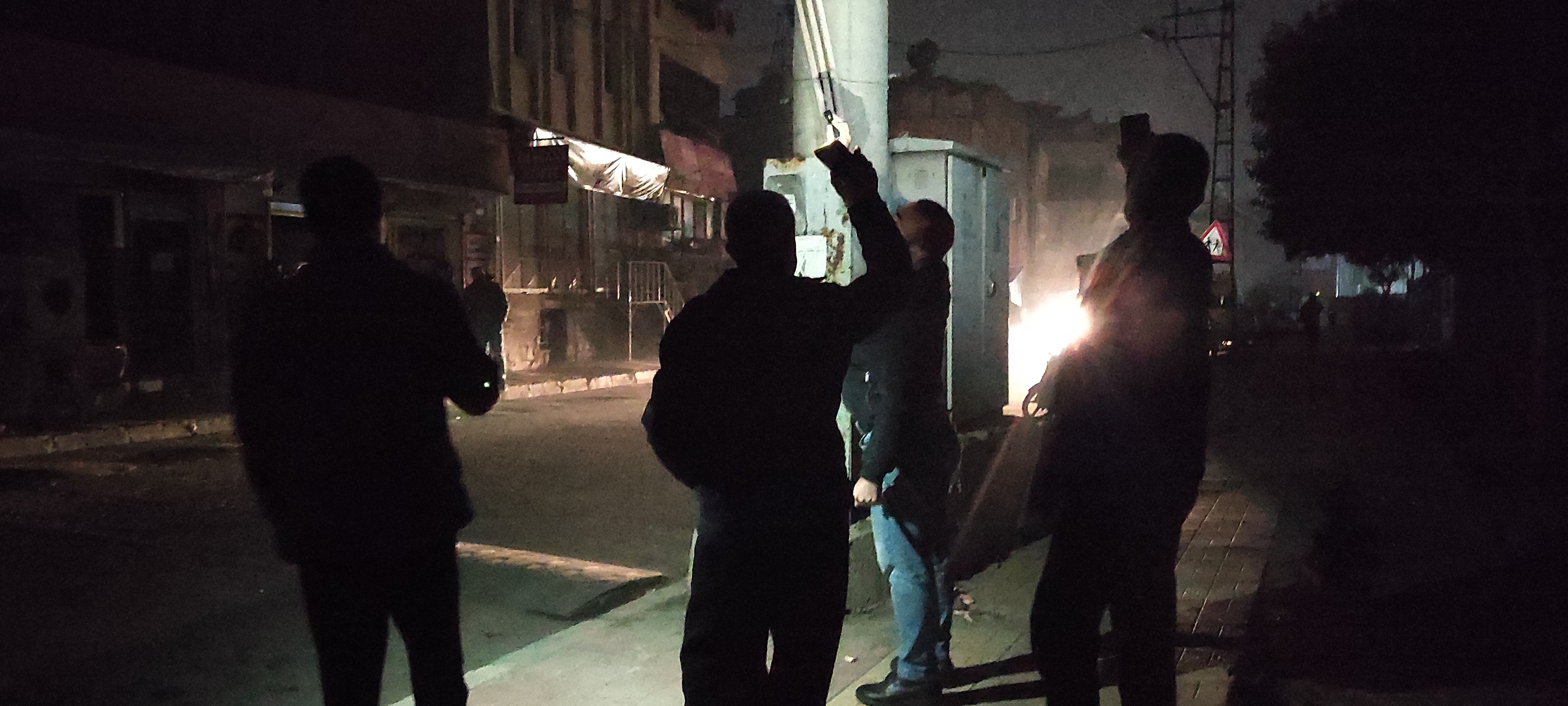 DEDAŞ yine karanlıkta bıraktı! Vatandaş isyan etti DEDAŞ yine karanlıkta bıraktı! Vatandaş isyan etti - 1. Resim