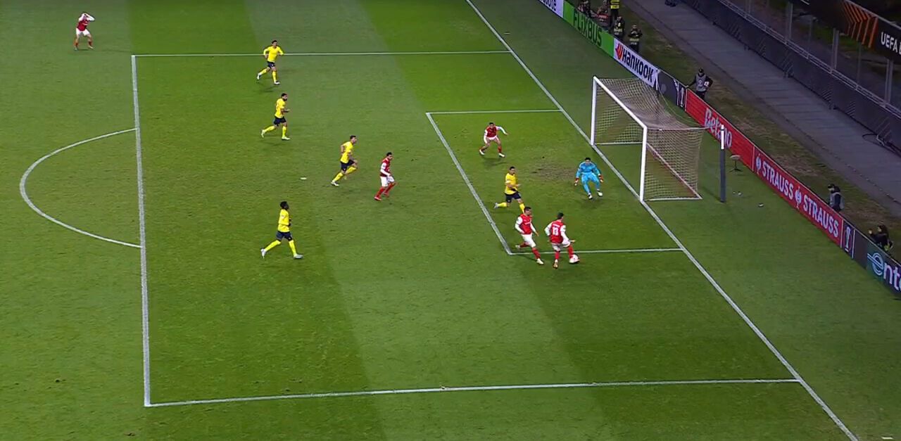 Fenerbahçe az kalsın eleniyordu! O ofsayt turu getirdi - 3. Resim