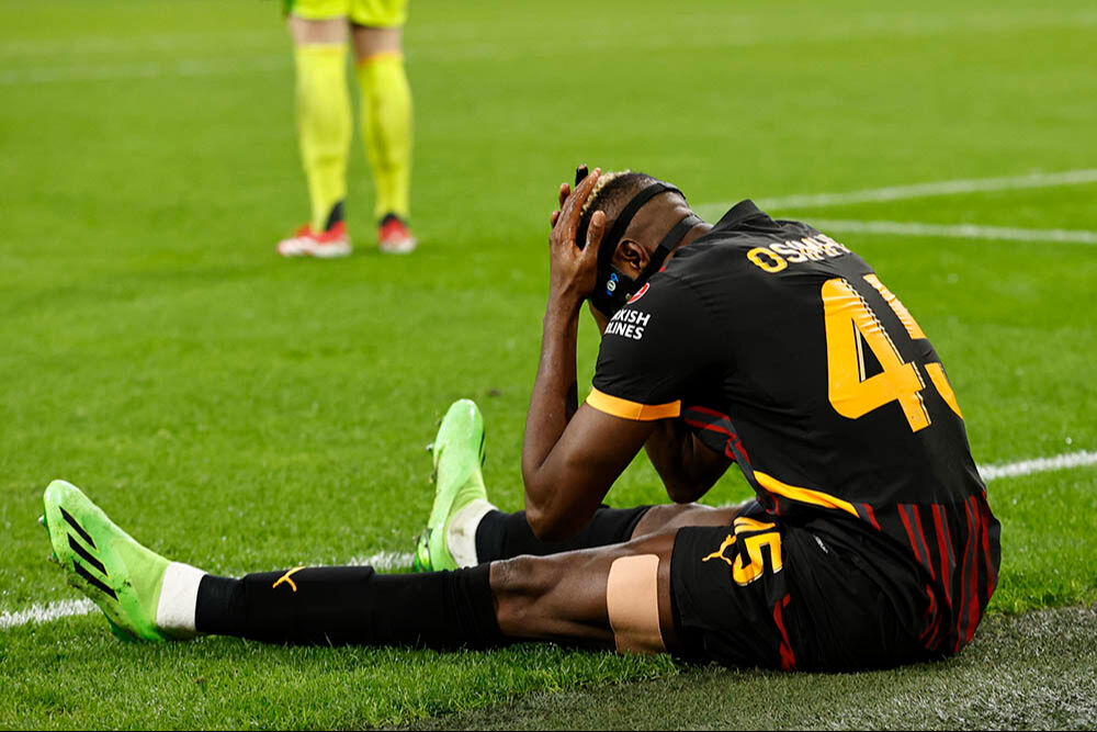 Galatasaray ve Fenerbahçe play-Off’lara kaldı! Elde var iki tur bir kahır! - 6. Resim