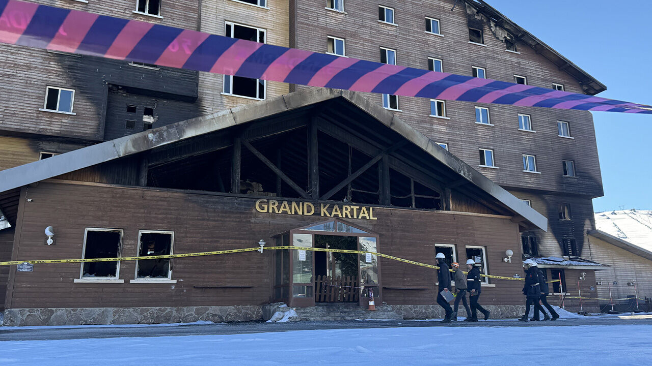 Kartalkaya yangınında hasar tespit raporu savcılıkta! 4. ve 5. kat detayına dikkat Kartalkaya yangınında hasar tespit raporu savcılıkta! 4. ve 5. kat detayına dikkat - 1. Resim