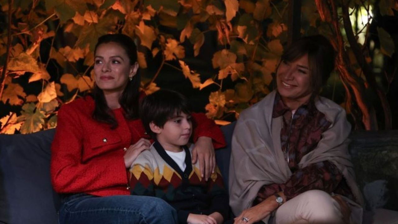 Sandık Kokusu'nun fişi çekildi! Yıldız isimler de kurtaramadı: İşte fenomen dizinin final tarihi - 1. Resim