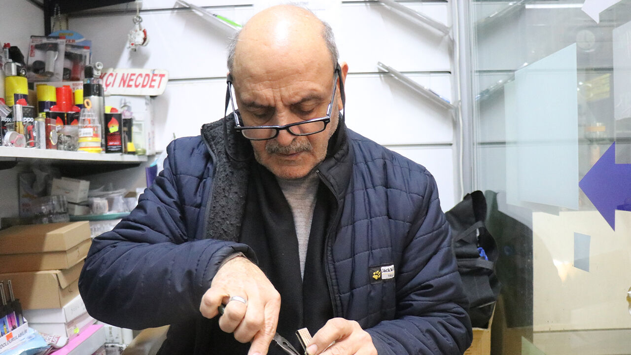 Tam 58 yıldır baba mesleğini yapıyor! Bu iş için üniversiteden ayrıldı - 3. Resim